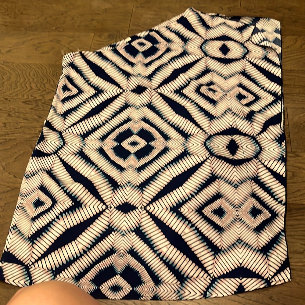 New WO tags silk one shoulder blouse